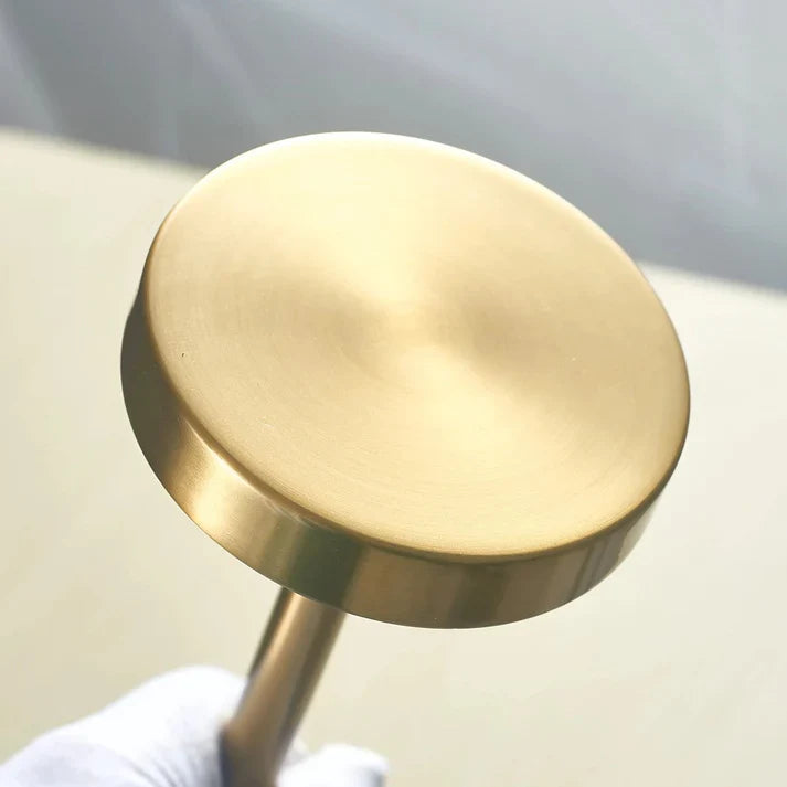 La Lampe Nomade Élégante Pour Un Éclairage Personnalisé